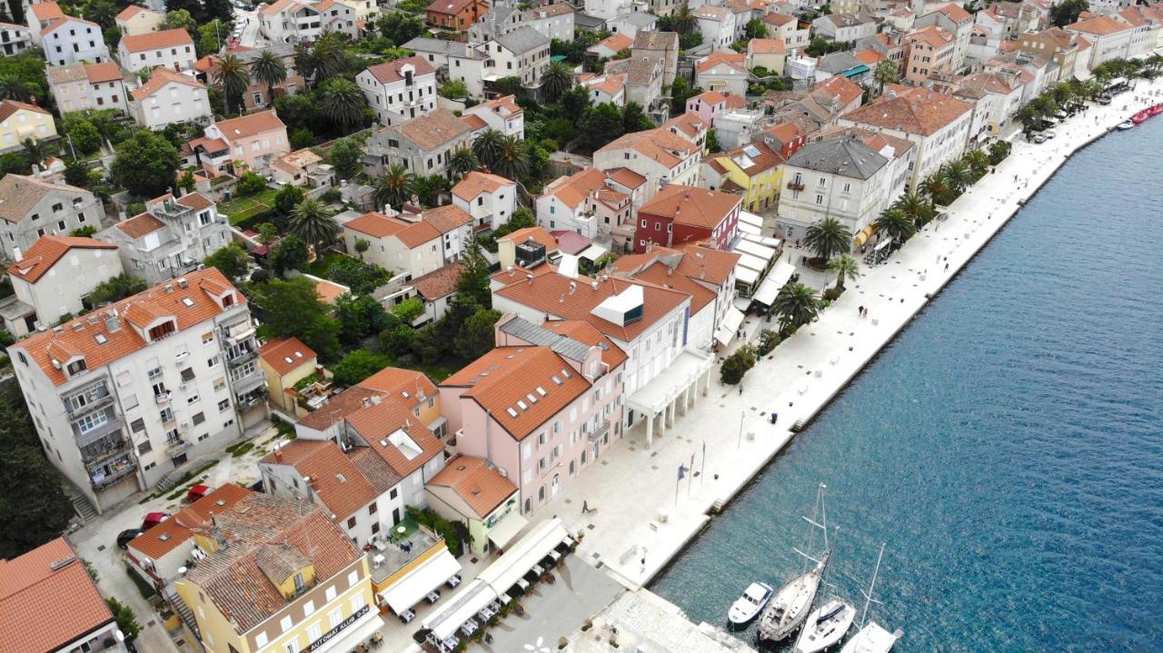 House 4 Rent Laura Daire Mali Lošinj Dış mekan fotoğraf